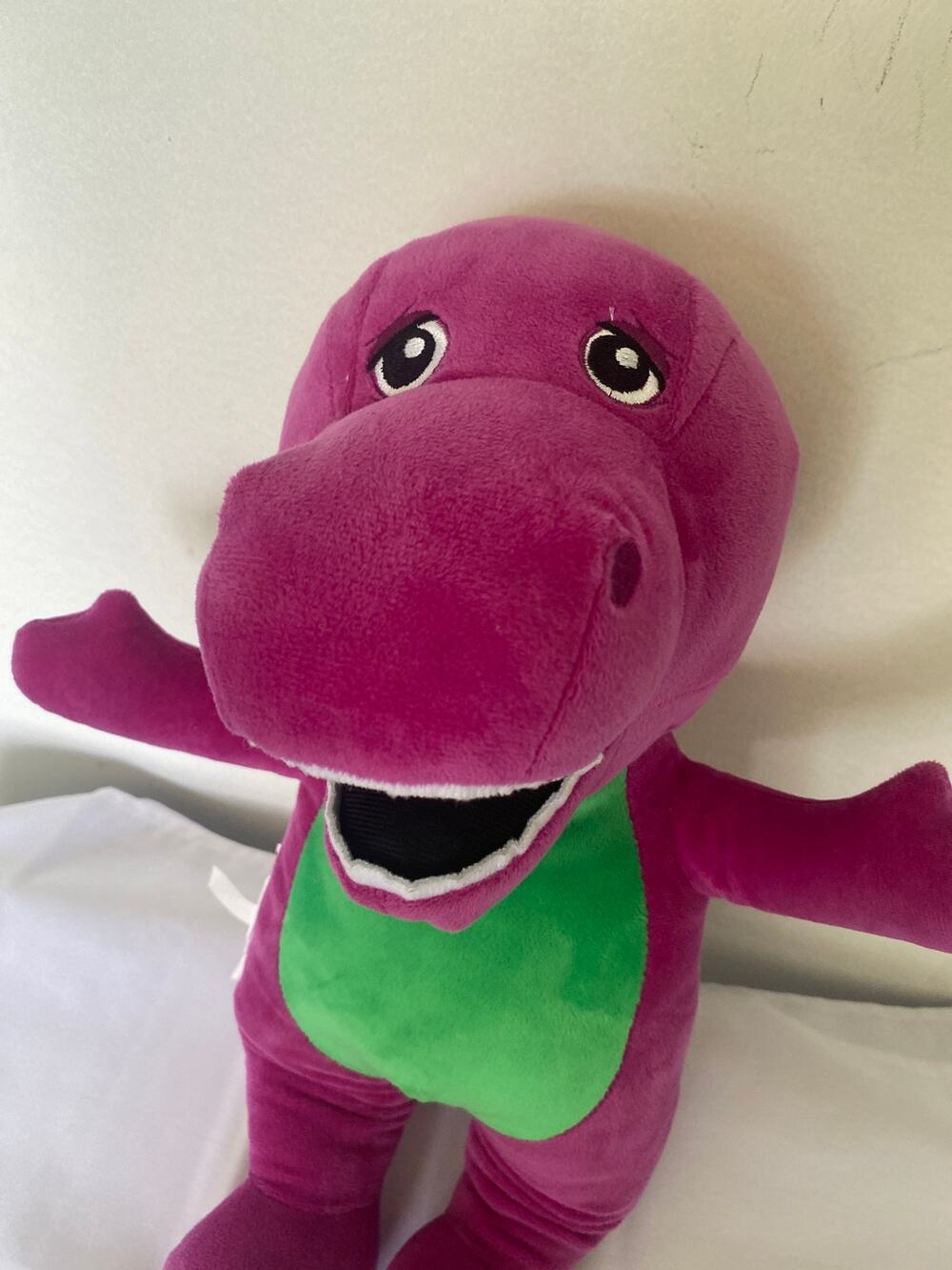 Barney Classic 16 1/2 Inches Plush By Franco